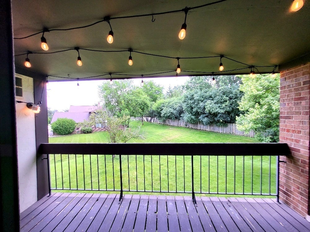 5843 Doe Circle 1