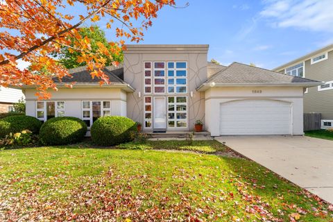 Photo of 1649 Central Avenue, Northbrook, IL 60062 (MLS # 12509260)