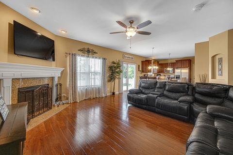 Tiny photo for 504 W Hillcrest Drive, Romeoville, IL 60446 (MLS # 12401536)