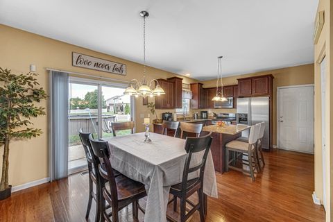 Tiny photo for 504 W Hillcrest Drive, Romeoville, IL 60446 (MLS # 12401536)
