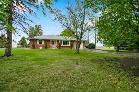 Photo of 12495 Grove Road, Minooka, IL 60447 (MLS # 12636394)