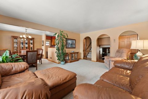 Tiny photo for 16615 Blossom Lane, Tinley Park, IL 60487 (MLS # 12591775)