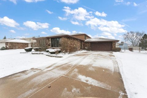 Tiny photo for 16615 Blossom Lane, Tinley Park, IL 60487 (MLS # 12591775)