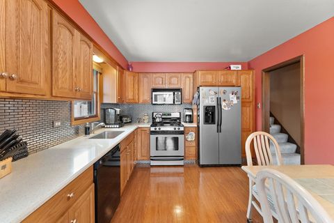 Tiny photo for 16615 Blossom Lane, Tinley Park, IL 60487 (MLS # 12591775)