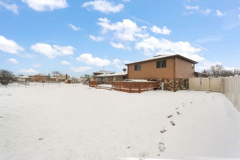 Tiny photo for 16615 Blossom Lane, Tinley Park, IL 60487 (MLS # 12591775)