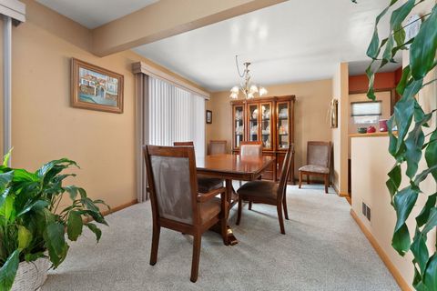 Tiny photo for 16615 Blossom Lane, Tinley Park, IL 60487 (MLS # 12591775)