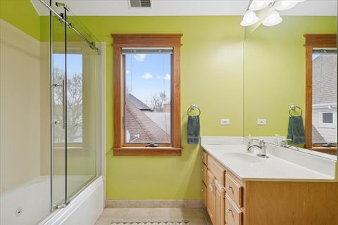 Tiny photo for 5255 W Ardmore Avenue, Chicago, IL 60646 (MLS # 12577399)