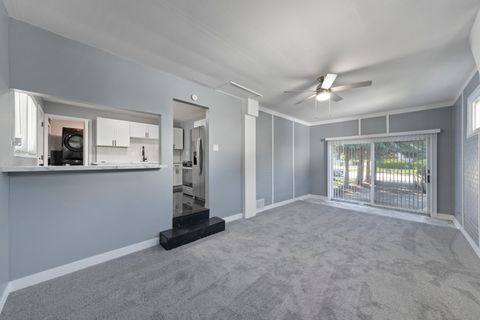 Tiny photo for 15603 Park Lane, South Holland, IL 60473 (MLS # 12378121)