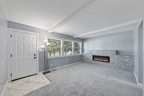 Tiny photo for 15603 Park Lane, South Holland, IL 60473 (MLS # 12378121)