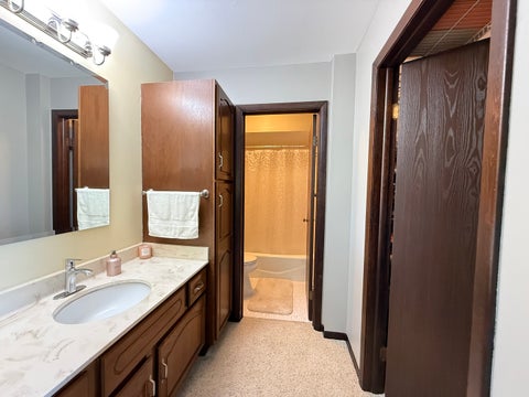 Tiny photo for 6135 Essex Court #D, Willowbrook, IL 60527 (MLS # 12700436)