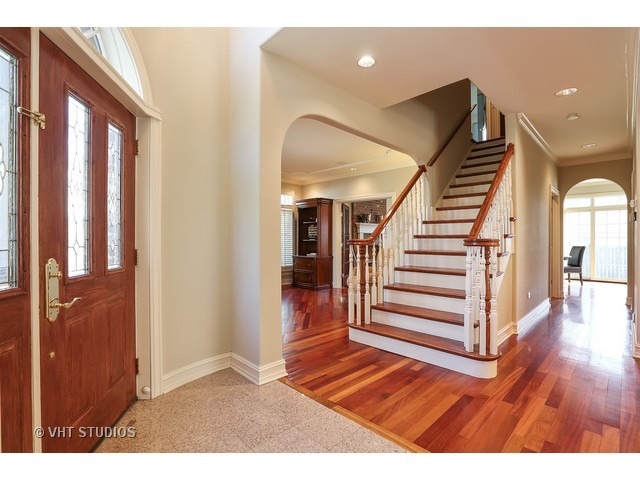 557 N County Line Road