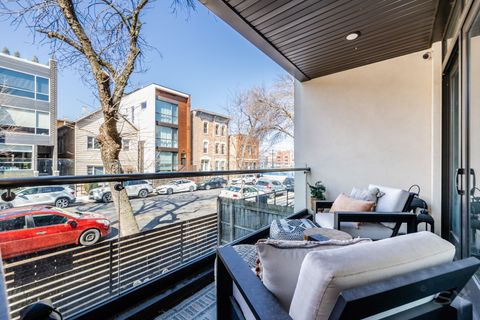 Tiny photo for 875 N Marshfield Avenue #1, Chicago, IL 60622 (MLS # 12605889)