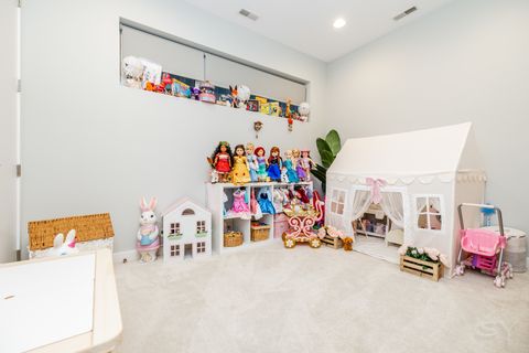 Tiny photo for 875 N Marshfield Avenue #1, Chicago, IL 60622 (MLS # 12605889)