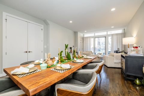 Tiny photo for 875 N Marshfield Avenue #1, Chicago, IL 60622 (MLS # 12605889)