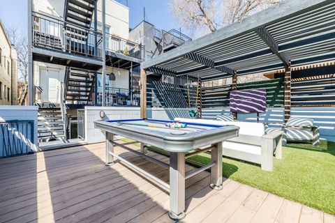 Tiny photo for 875 N Marshfield Avenue #1, Chicago, IL 60622 (MLS # 12605889)