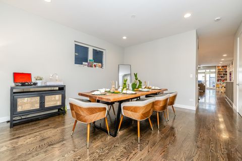 Tiny photo for 875 N Marshfield Avenue #1, Chicago, IL 60622 (MLS # 12605889)