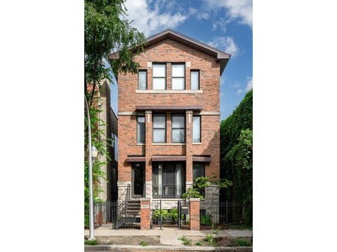 Photo of 1803 N Hoyne Avenue, Chicago, IL 60647 (MLS # 12790586)