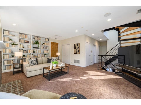 Tiny photo for 1803 N Hoyne Avenue, Chicago, IL 60647 (MLS # 12790586)