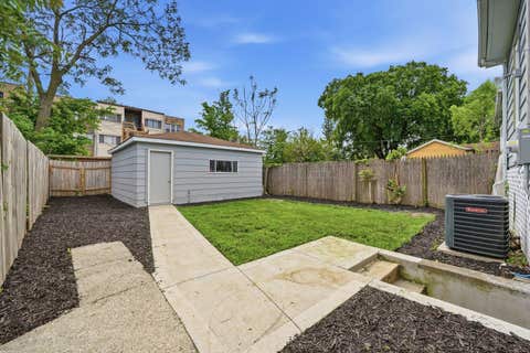 Tiny photo for 10747 S Forest Avenue, Chicago, IL 60628 (MLS # 12734363)