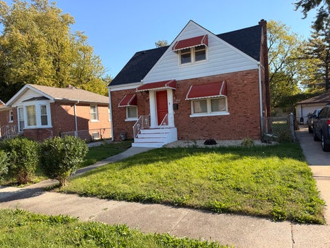 Tiny photo for 14131 Manor Avenue, Dolton, IL 60419 (MLS # 12782297)