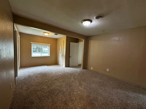 Tiny photo for 1102 N McKinley Avenue, Champaign, IL 61821 (MLS # 12739414)