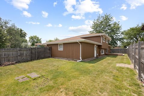 Tiny photo for 8456 170th Place, Tinley Park, IL 60487 (MLS # 12557471)