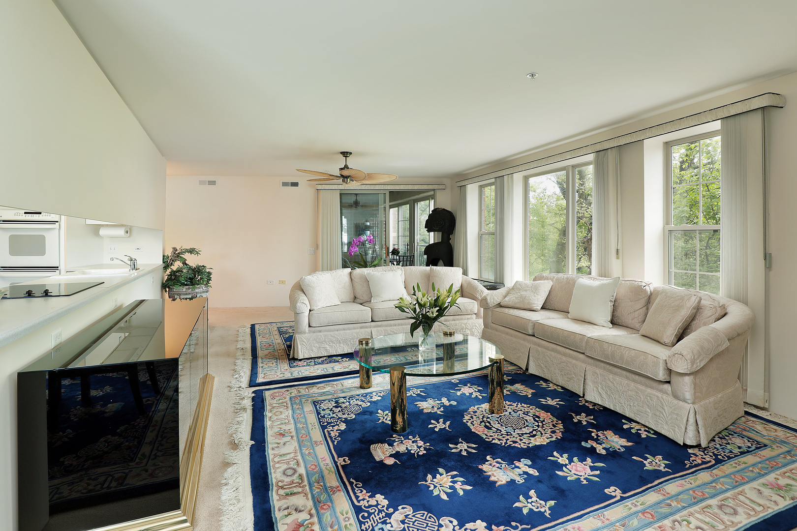 1625 Glenview Road 210