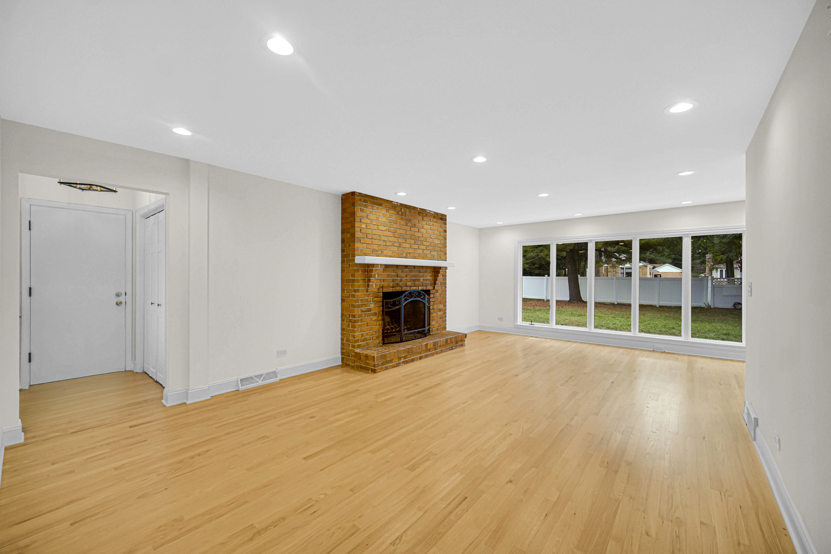 110 S Mount Prospect Road