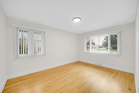 Tiny photo for 110 S Mount Prospect Road, Mount Prospect, IL 60056 (MLS # 12495074)