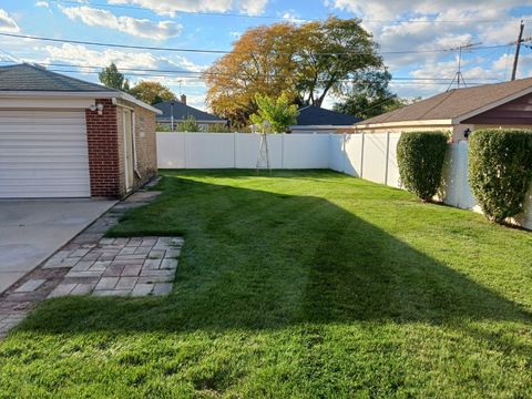 Tiny photo for Westchester, IL 60154 (MLS # 12506708)