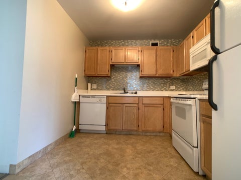 Tiny photo for 200 N Dearborn Street #1002, Chicago, IL 60601 (MLS # 12637275)