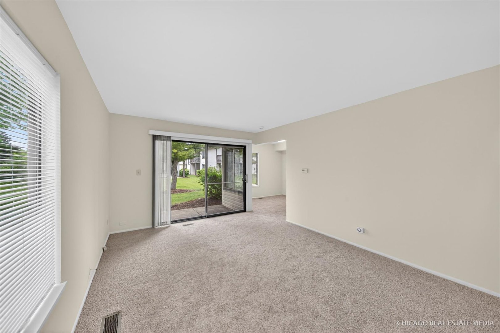 1326 Kingsbury Drive 6