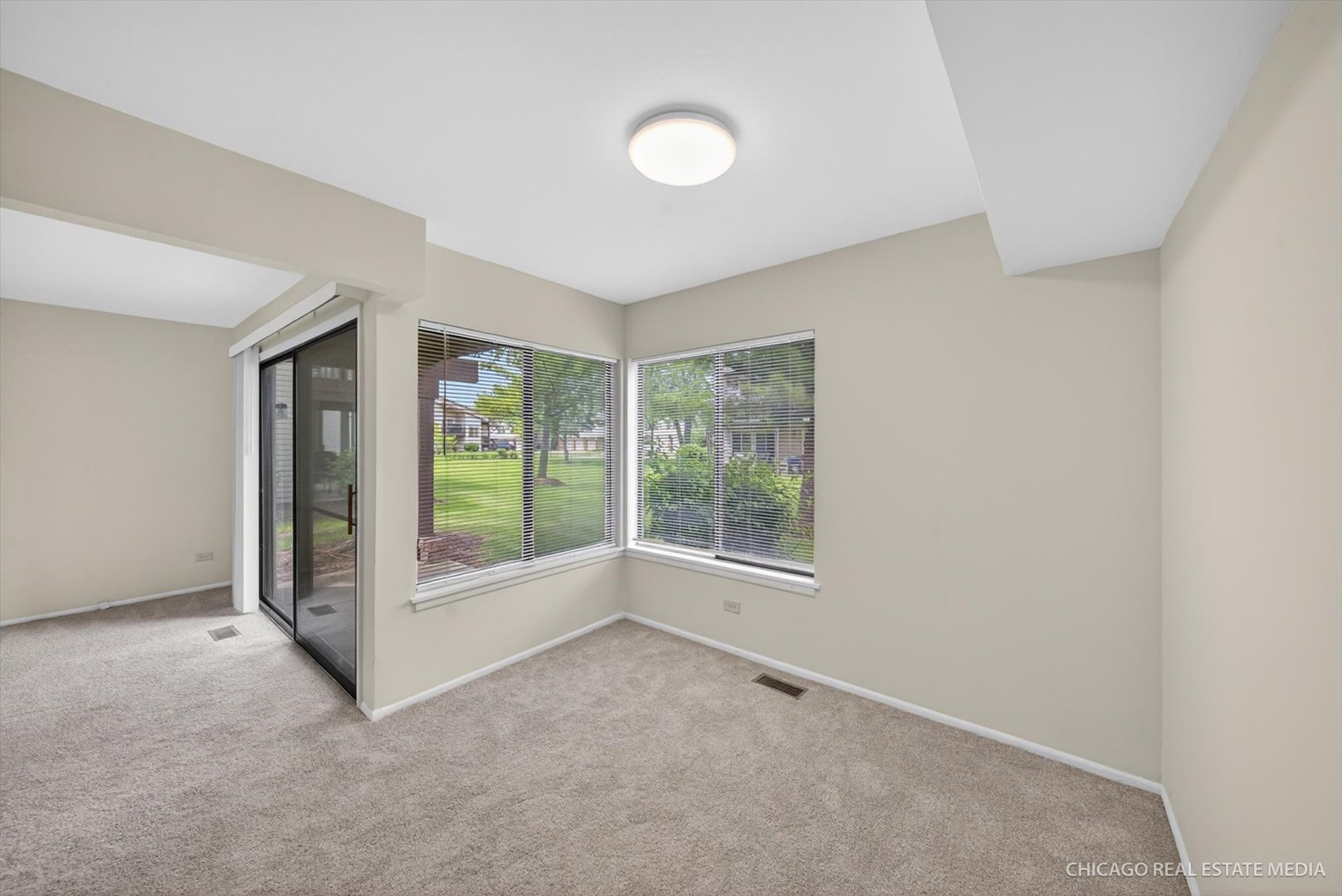 1326 Kingsbury Drive 6