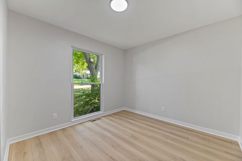 Tiny photo for 205 Augusta Drive, McHenry, IL 60050 (MLS # 12464454)