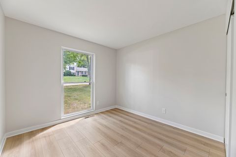 Tiny photo for 205 Augusta Drive, McHenry, IL 60050 (MLS # 12464454)