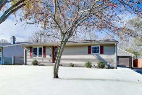 Tiny photo for 222 Harrison Street, Carpentersville, IL 60110 (MLS # 12530221)