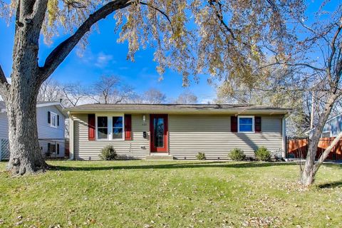 222 Harrison Street Carpentersville IL 60110