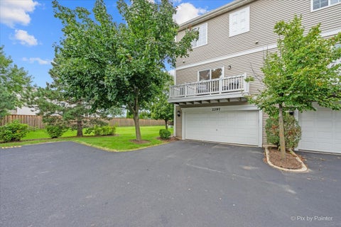 Tiny photo for 2297 Twilight Drive, Aurora, IL 60503 (MLS # 12738972)