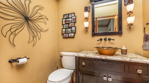 Tiny photo for 1005 W Summit Street, Maquoketa, IA 52060 (MLS # 12552793)