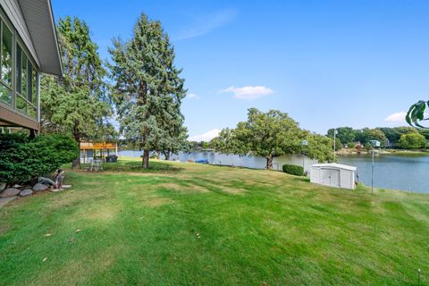 Tiny photo for 22 HOLIDAY Drive, Lake Holiday, IL 60552 (MLS # 12518578)
