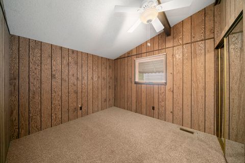 Tiny photo for 22 HOLIDAY Drive, Lake Holiday, IL 60552 (MLS # 12518578)