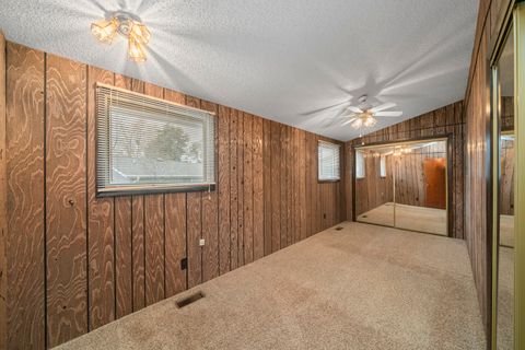 Tiny photo for 22 HOLIDAY Drive, Lake Holiday, IL 60552 (MLS # 12518578)
