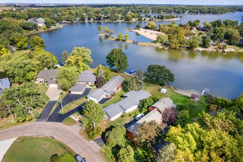 Tiny photo for 22 HOLIDAY Drive, Lake Holiday, IL 60552 (MLS # 12518578)