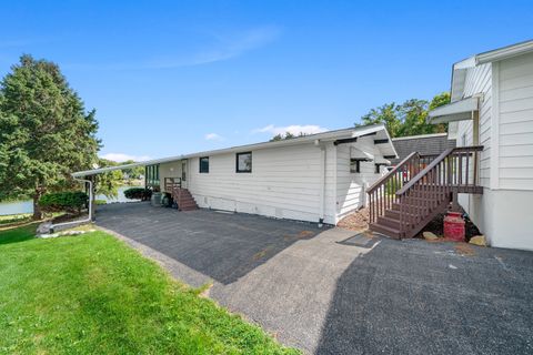 Tiny photo for 22 HOLIDAY Drive, Lake Holiday, IL 60552 (MLS # 12518578)
