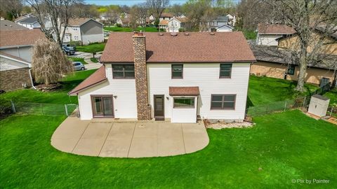 Tiny photo for 901 Garnet Circle, Schaumburg, IL 60193 (MLS # 12621120)