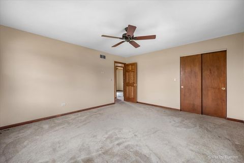 Tiny photo for 901 Garnet Circle, Schaumburg, IL 60193 (MLS # 12621120)