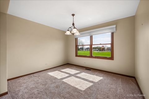 Tiny photo for 901 Garnet Circle, Schaumburg, IL 60193 (MLS # 12621120)