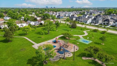 Tiny photo for 901 Garnet Circle, Schaumburg, IL 60193 (MLS # 12621120)