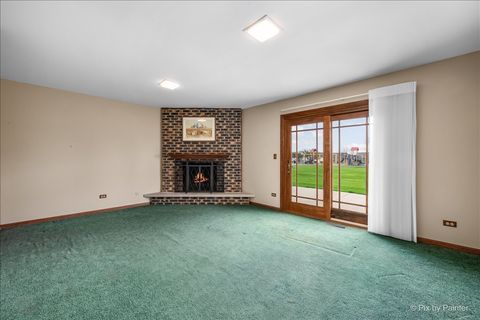 Tiny photo for 901 Garnet Circle, Schaumburg, IL 60193 (MLS # 12621120)