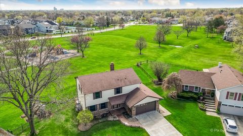 Tiny photo for 901 Garnet Circle, Schaumburg, IL 60193 (MLS # 12621120)